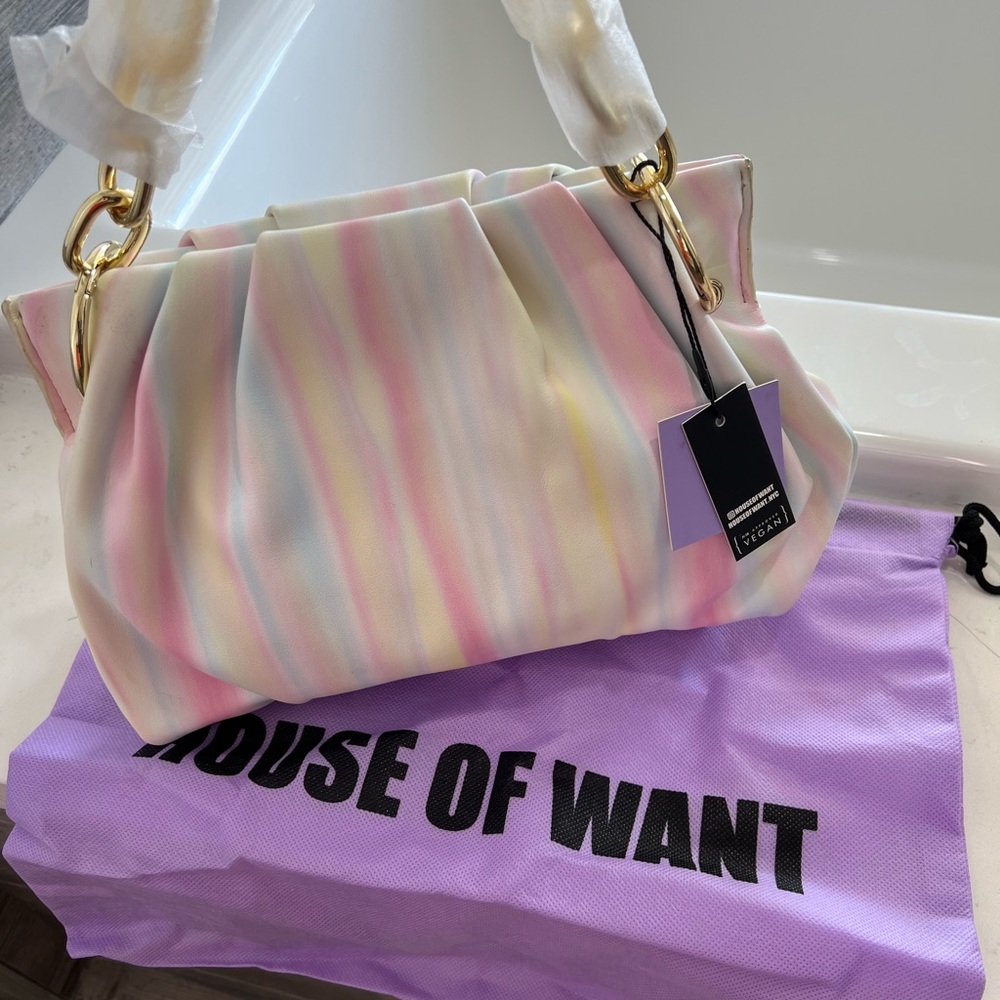 HOUSE IF WANT CLUTCH